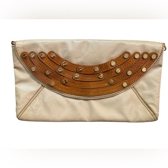 Rare Tory Burch cream studded gold detail Clutch Envelope Style vintage bag - Picture 1 of 10